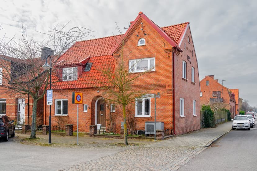 Söderslättsgatan 43, Trelleborg - Charmante Villa mit zentraler Lage & großem Potenzial!